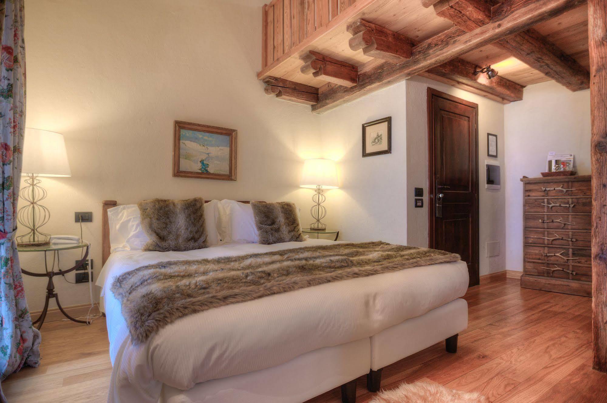 Locanda La Brenva Courmayeur Exterior photo